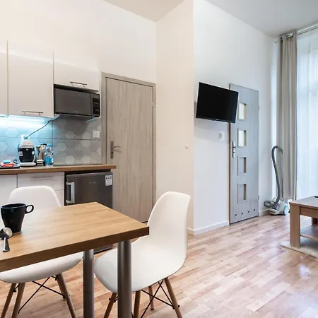Apartament Teatralna - Rynek, Spodek - 2 With Balcony - Self-in - Coffee And Tea - Fv Katowice
