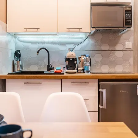 アパート Teatralna - Rynek, Spodek - 2 With Balcony - Self-in - Coffee And Tea - Fv カトヴィツェ