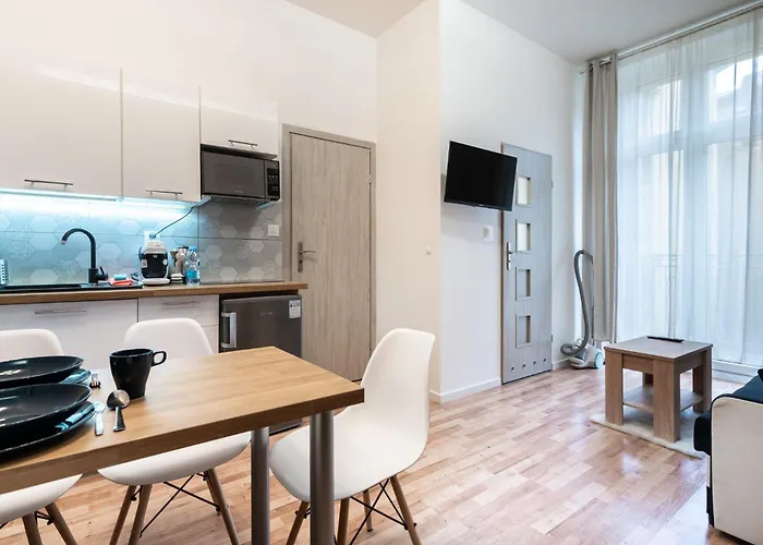 Apartament Teatralna - Rynek, Spodek - 2 With Balcony - Self-in - Coffee And Tea - Fv Katowice