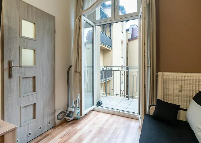 Teatralna - Rynek, Spodek - 2 With Balcony - Self-in - Coffee And Tea - Fv קטוביץ