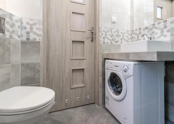 Apartament Teatralna - Rynek, Spodek - 2 With Balcony - Self-in - Coffee And Tea - Fv *