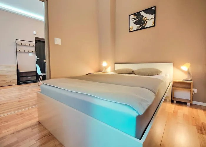 Teatralna - Rynek, Spodek - 2 With Balcony - Self-in - Coffee And Tea - Fv